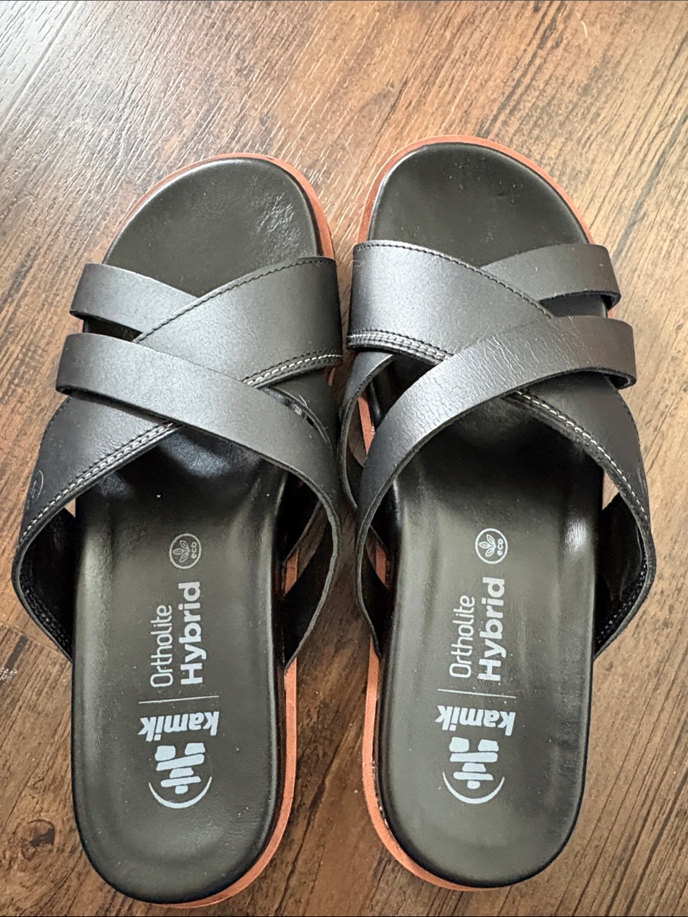 NWT KAMIK Orthlite Hybrid Sadie Slides Sz 9 - fits more like a 9.5